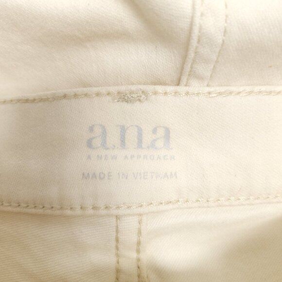 a.n.a Womens Distressed Mid Rise Skinny Boyfriend Jeans Size 10 Ivory - Picture 11 of 13